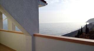 Гостевой дом OAI beach resort Рыбачье Люкс с видом на море-1